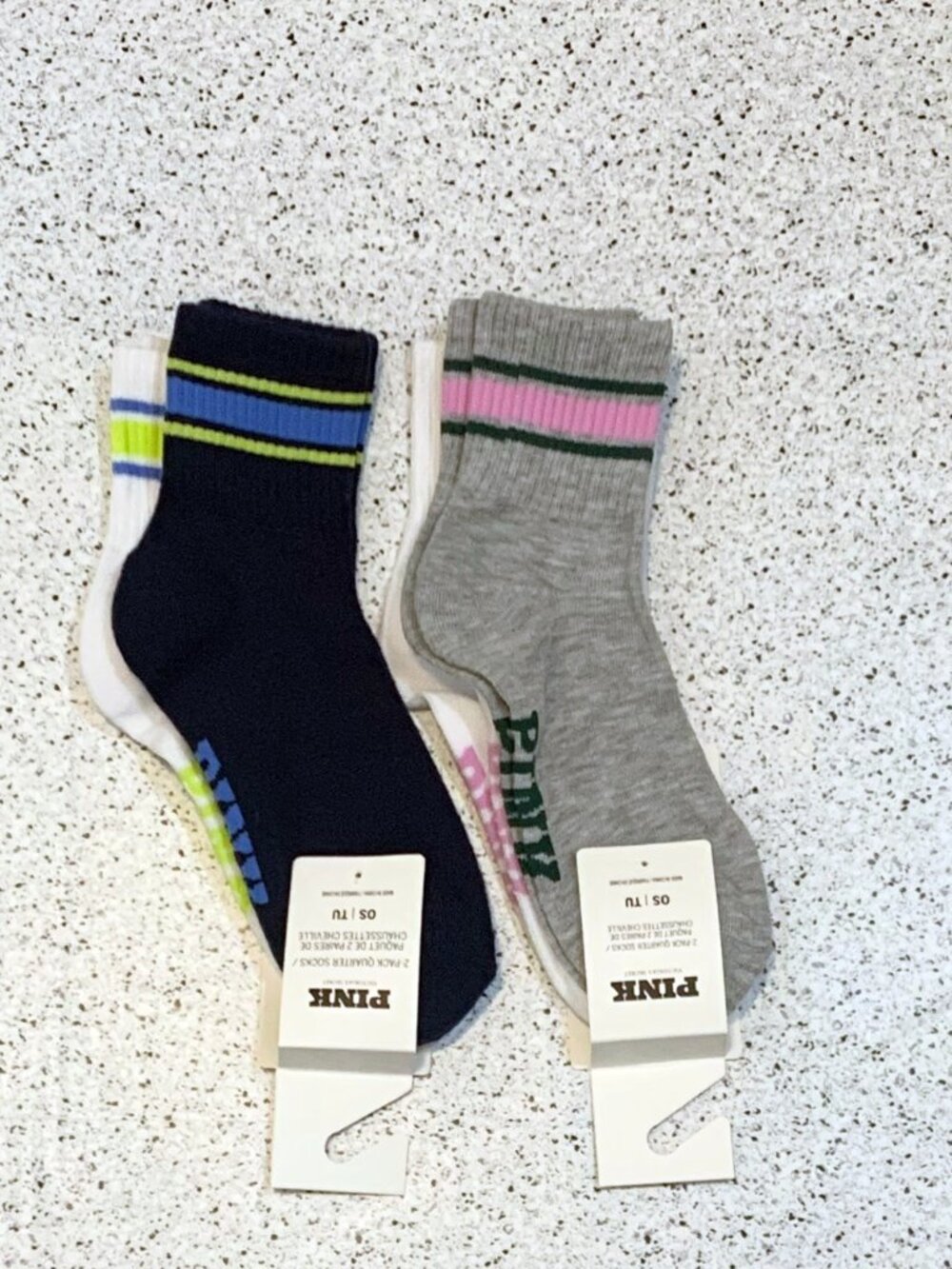 2X Victoria's Secret PINK 2 Pack Quarter Socks NWT Navy White Grey Lime 4 PAIR - Picture 2 of 2